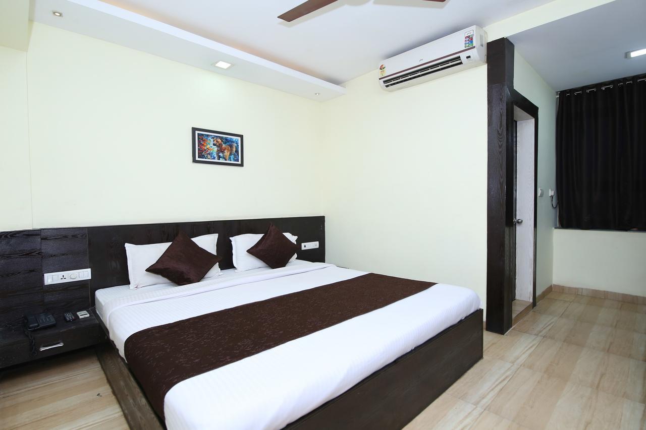 Oyo 2155 Hotel Wardhman جبلبور المظهر الخارجي الصورة